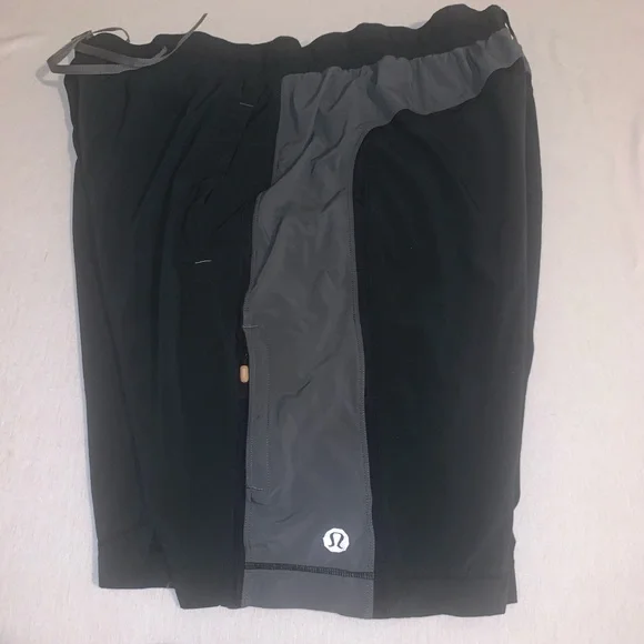 Lululemon Athletic Gym Workout shorts - Picture 6 of 9
